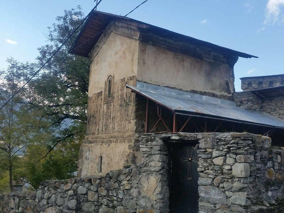 Lagami House Hotel Mestia Bagian luar foto